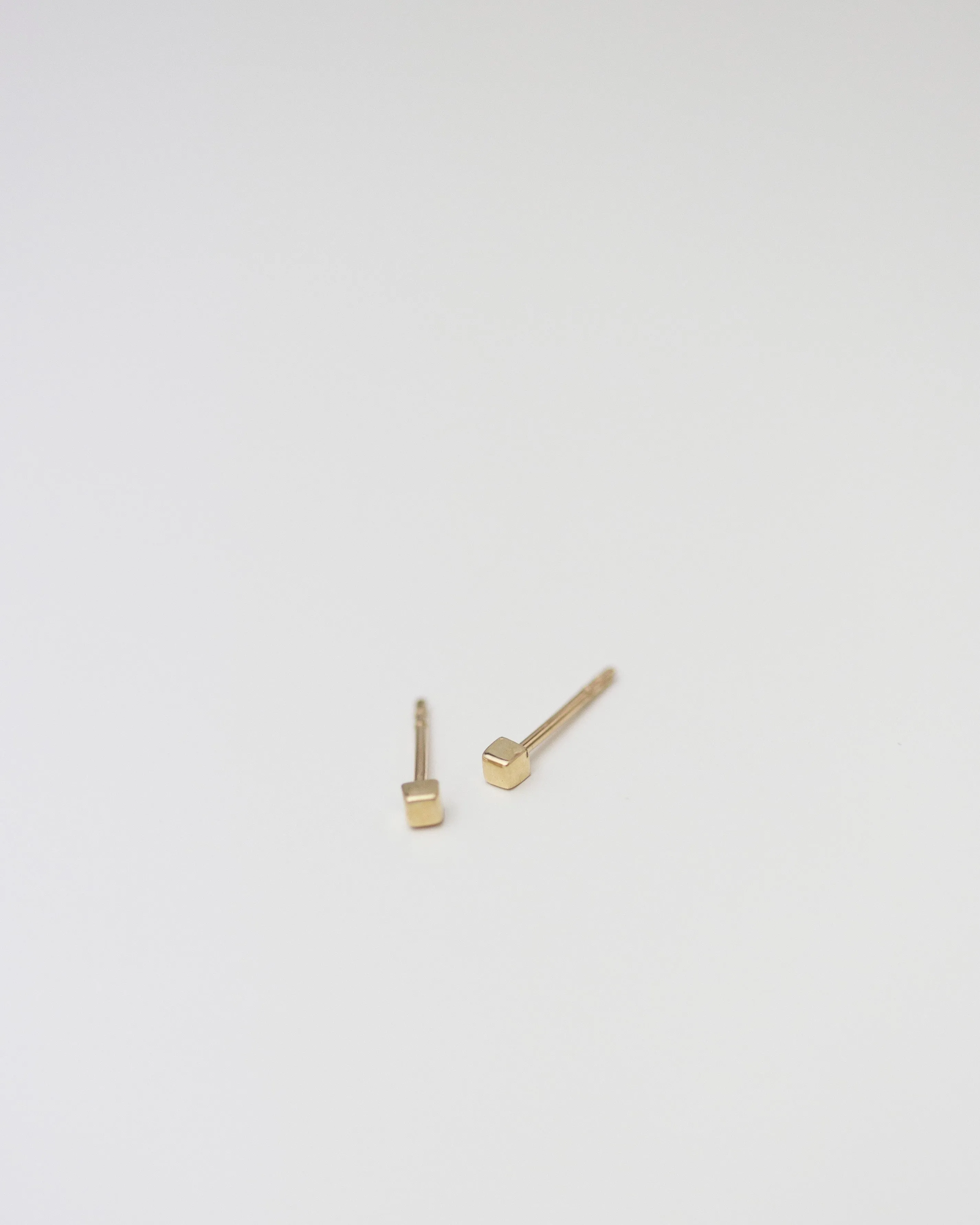 14K Mini Cube Stud Earrings