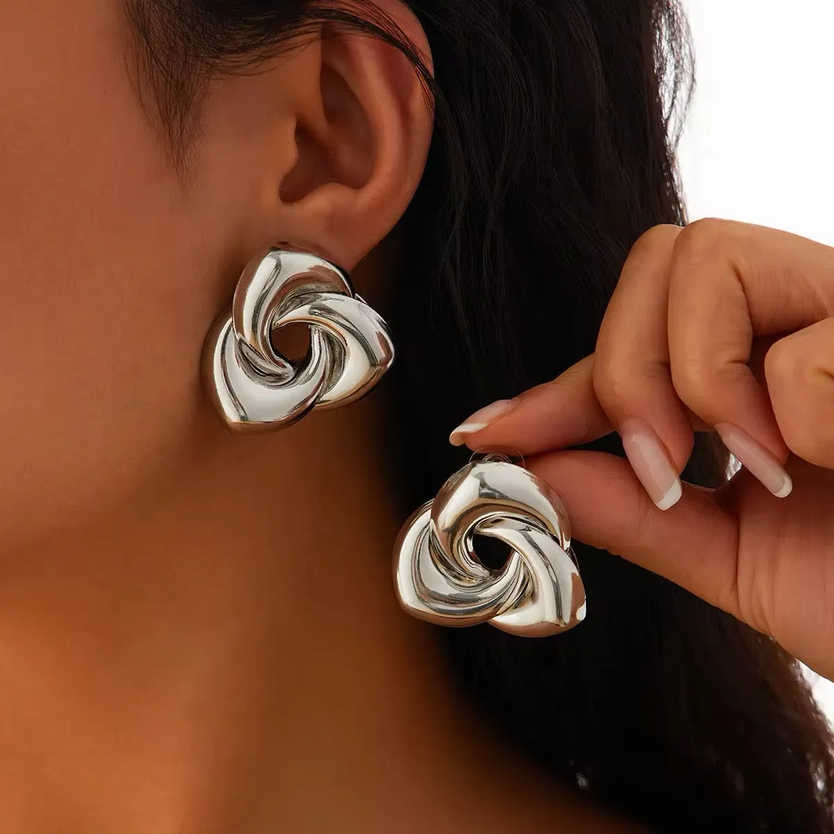 Charm Spiral Flower Stud Earrings