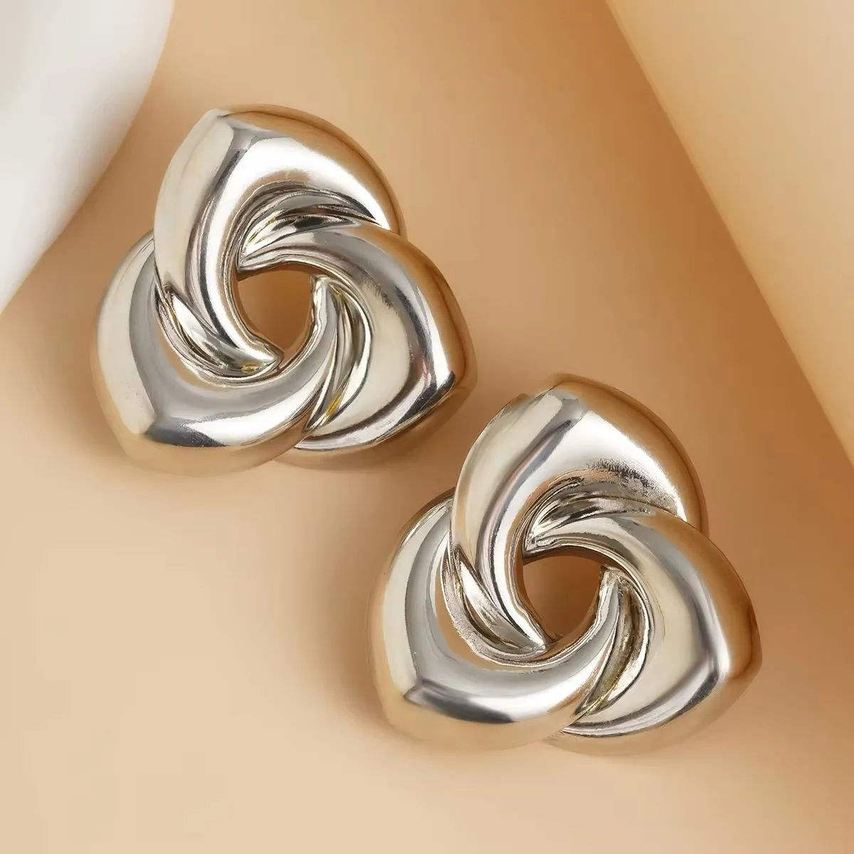 Charm Spiral Flower Stud Earrings