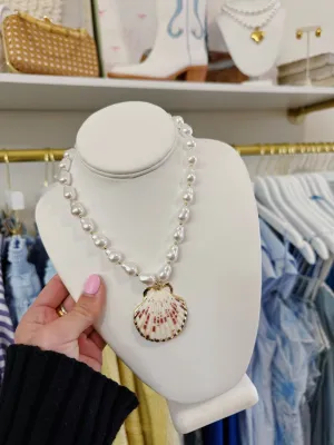Coastal Living Necklace - Pearl