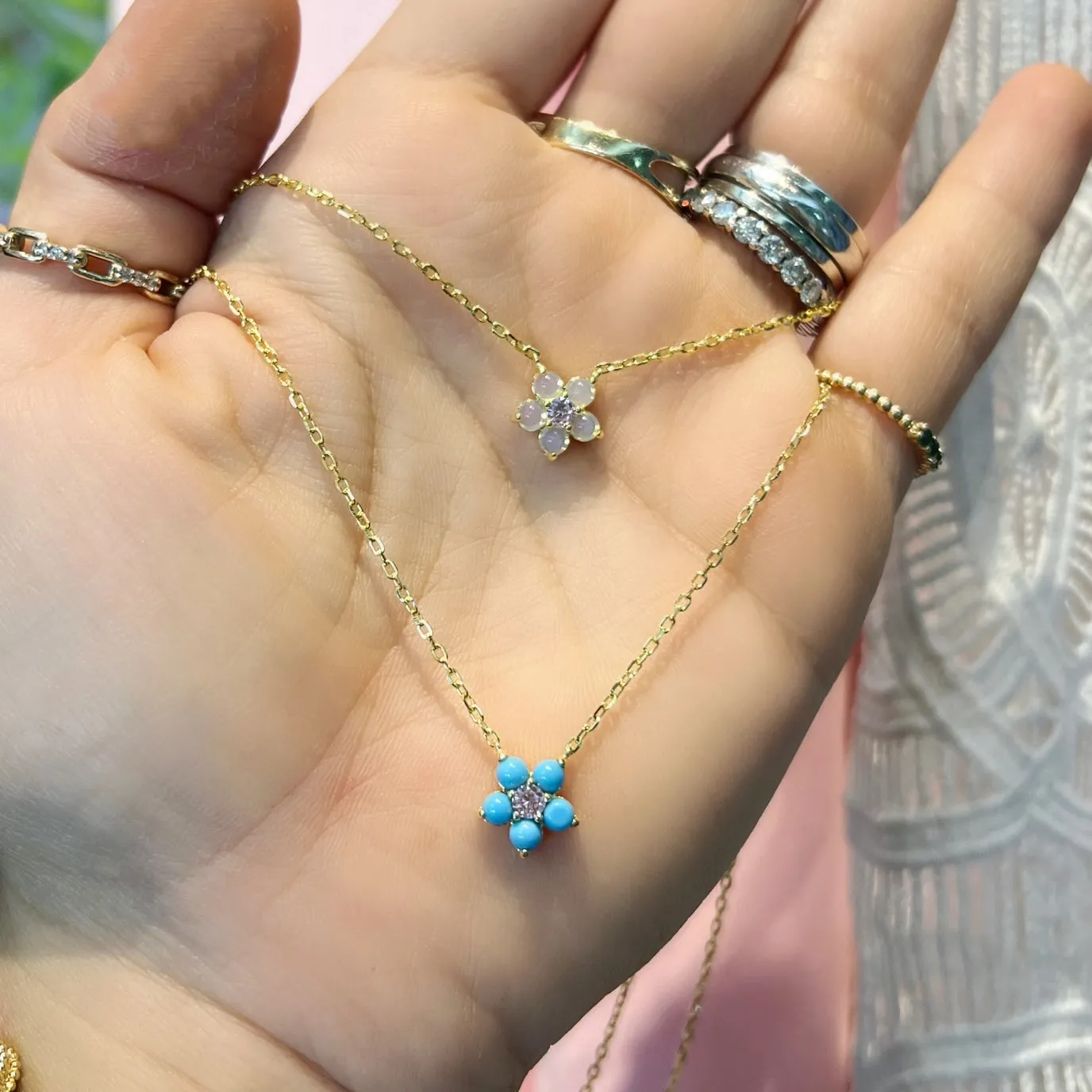 Dhalia Flower Necklace