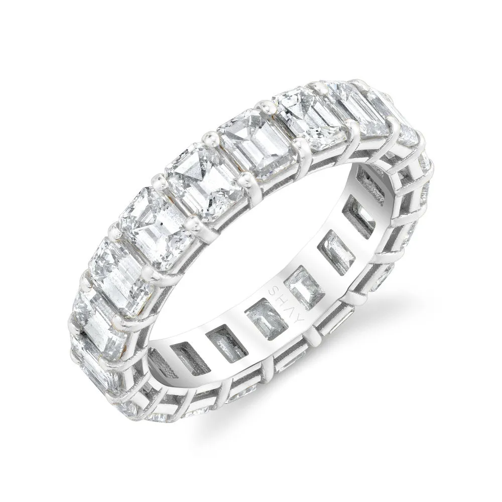DIAMOND EMERALD CUT ETERNITY BAND, 5cts