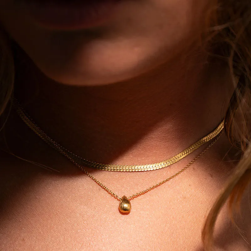 Fine Pod Necklace, 9kt Yellow Gold