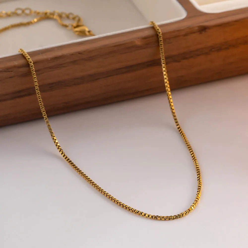 Geordyn Gold Chain Necklace