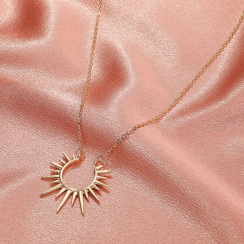 Gold Hollow Geometric Sun Pendant Necklace  Vintage Party Jewelry Gift for Women