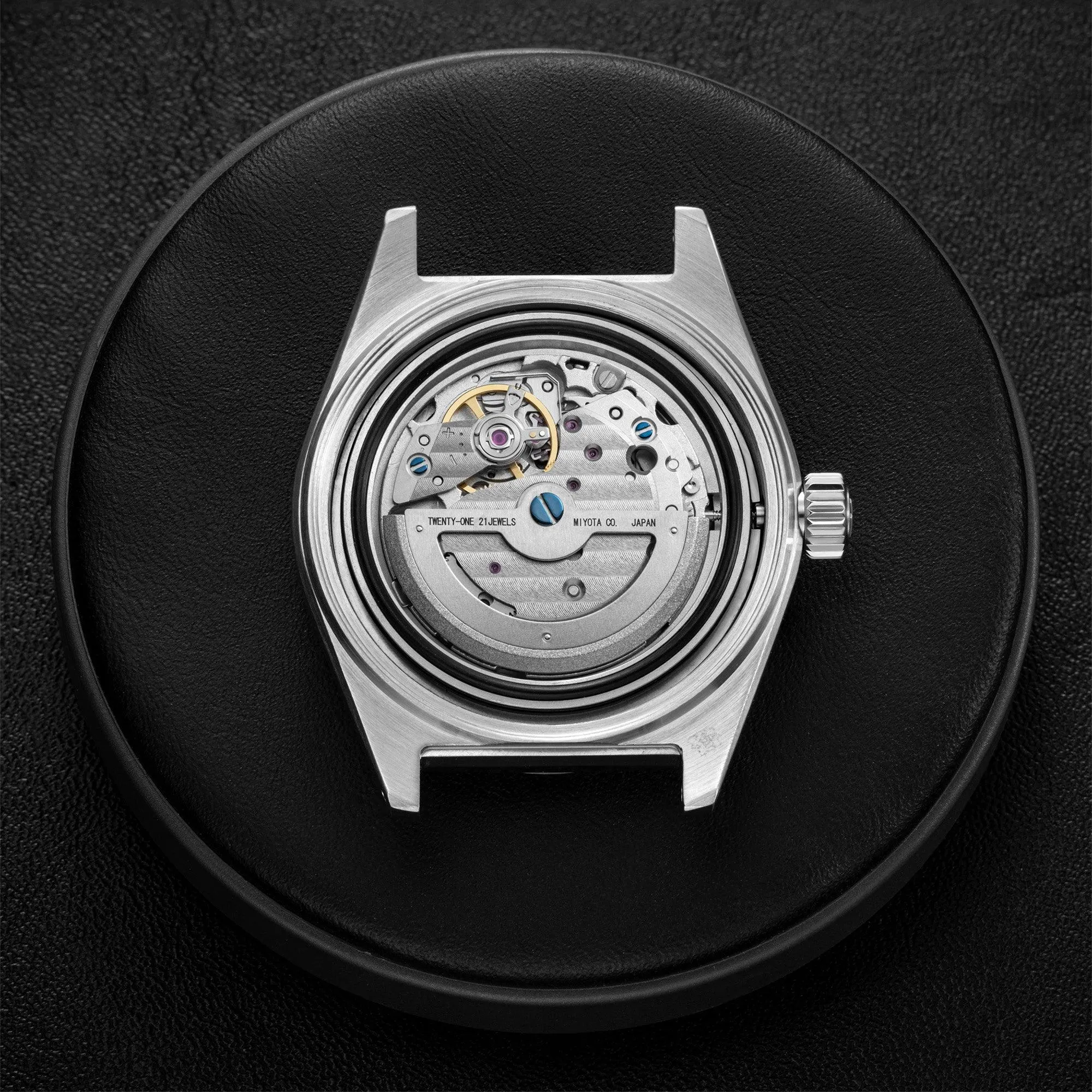 Outrider Automatic Watch – Black Vintage, No Date