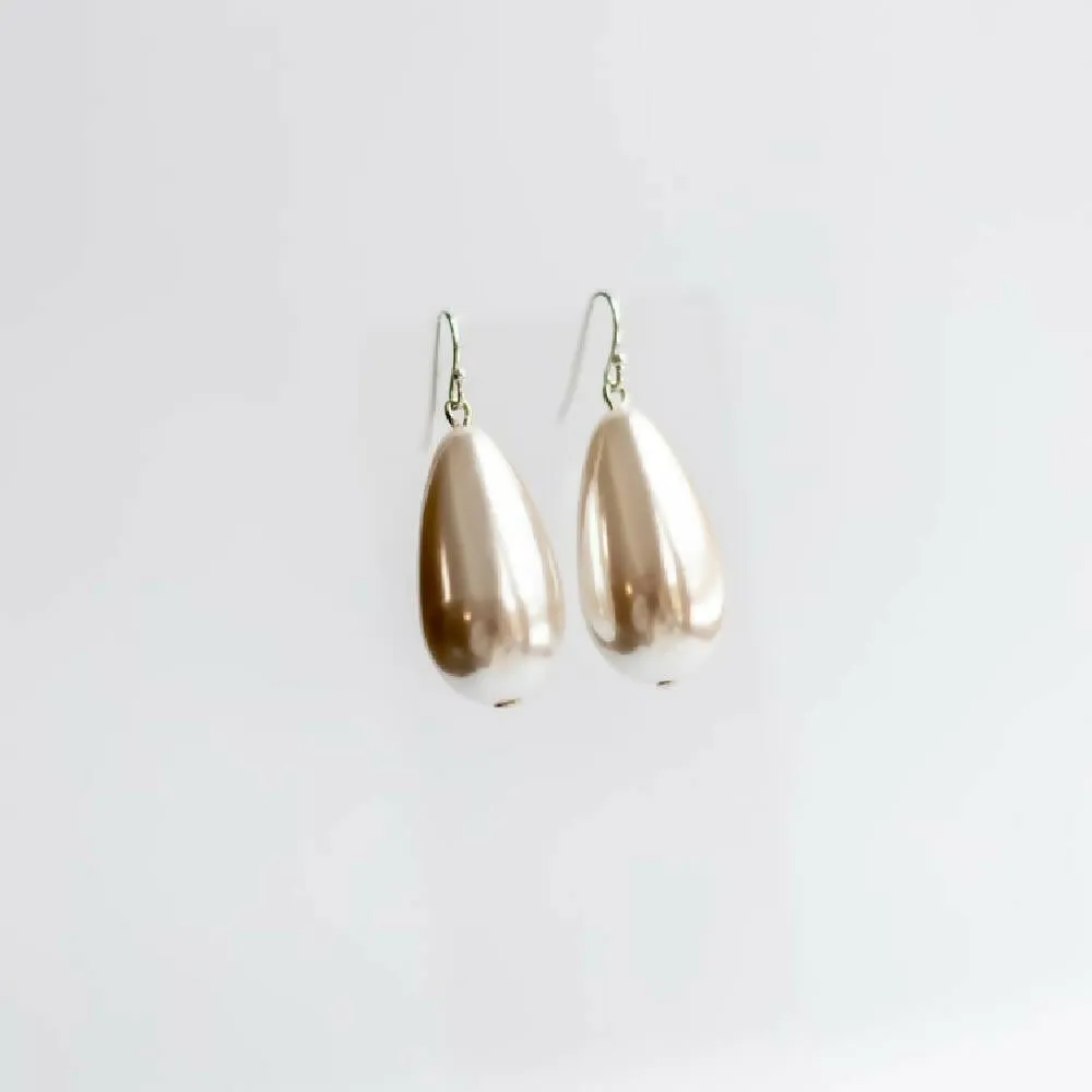 The Pearl Drop Earrings